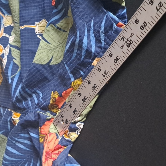 Tommy Bahama Swim Trunks Mens Medium AOP Hawaiian Pattern Mesh Lined Drawstring - Picture 7 of 9
